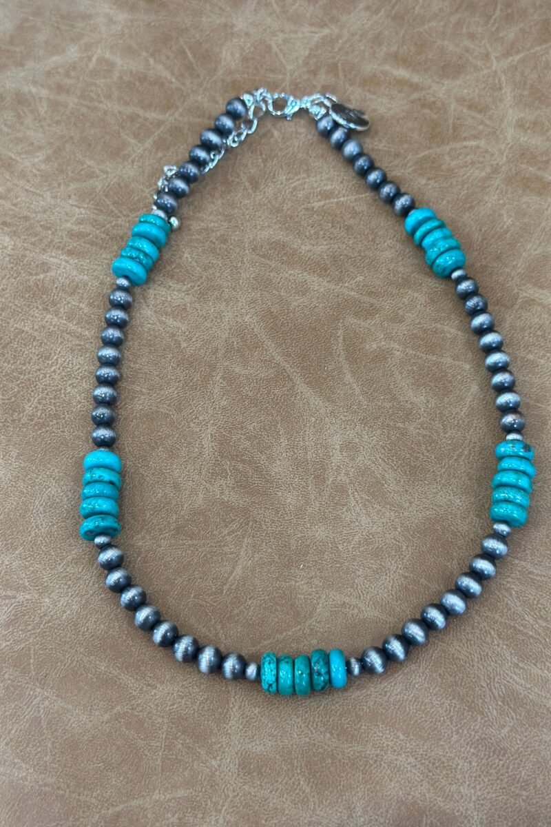Handmade 16" Clustered Silver Navajo Necklace with Green beads
