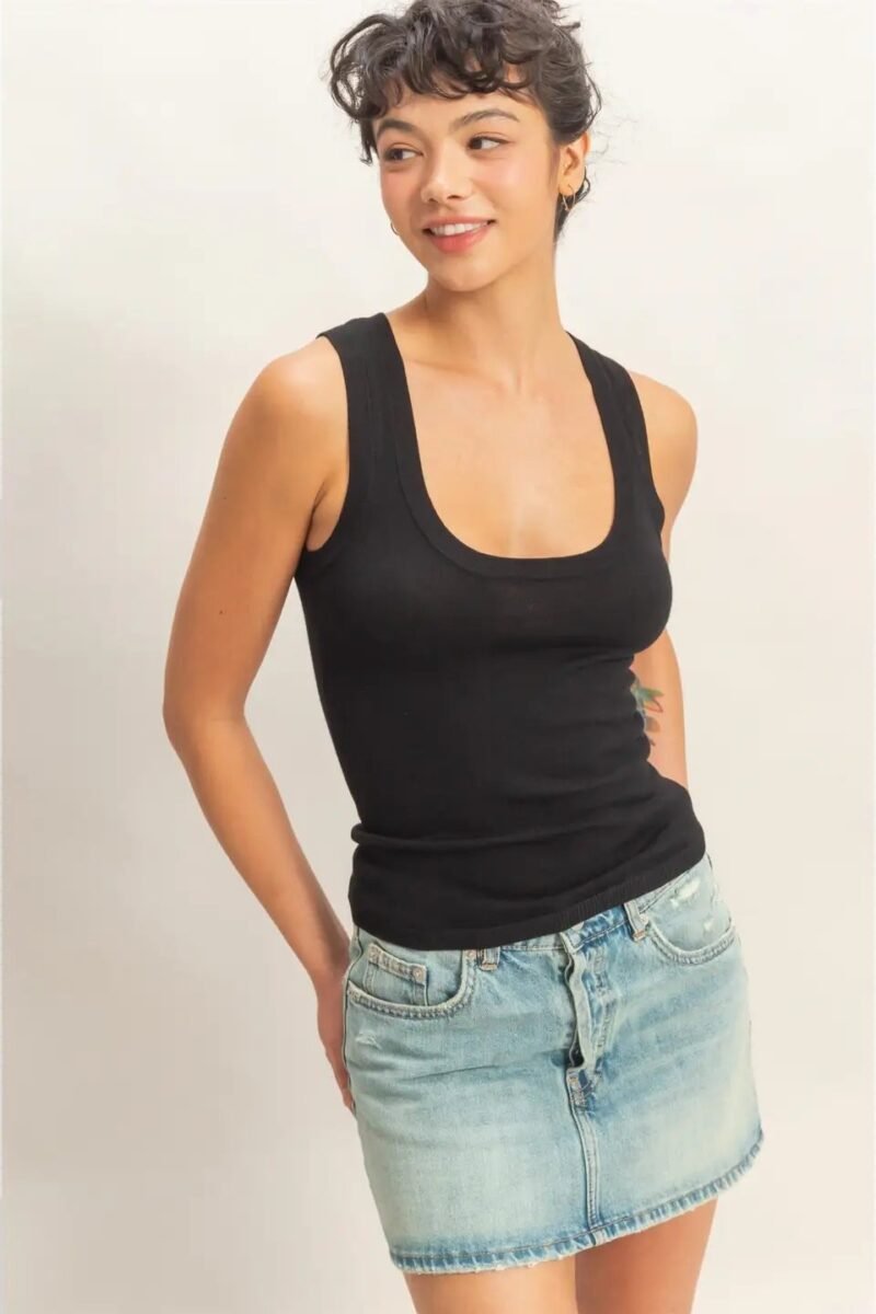 Scoop Neck Tank Top - Black